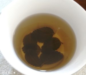 マンジェリコン茶